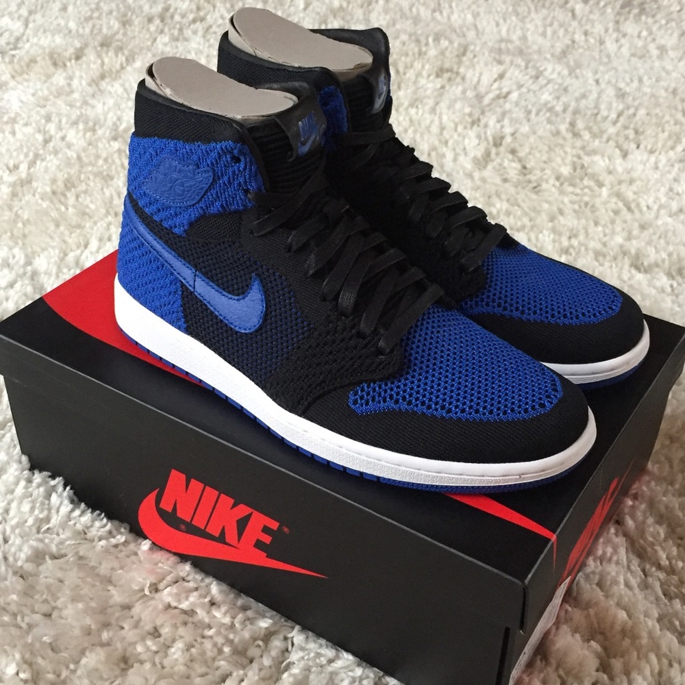 Nike Air Jordan 1 Royal Flyknit 919704-006 10 Toe - Picture 4 of 7